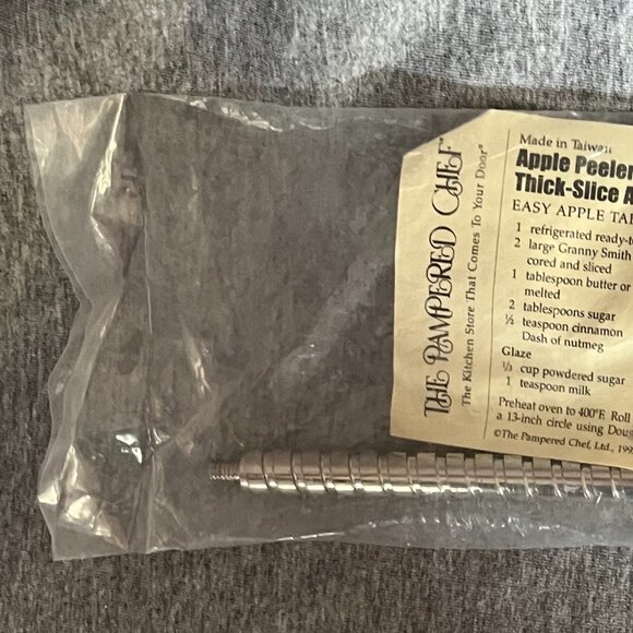 Pampered Chef Apple Peeler Thick Slice Attachment #2433 - Picture 3 of 8